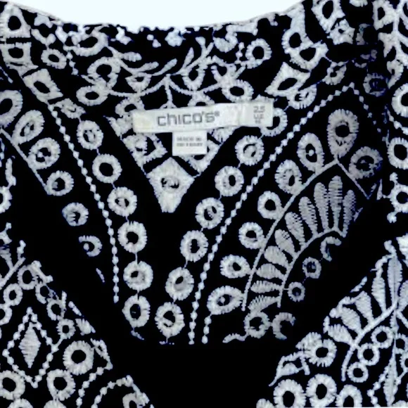 Chico's Eyelet Tiered Sundress Embroidered
Maxi Blue White Size 14/2.5 Dress - Picture 4 of 13